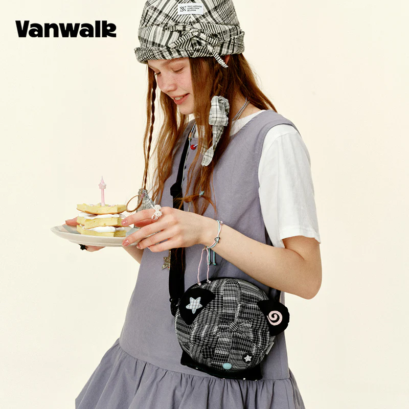 VANWALK Gulugulu Series Hat-shaped Crossbody Bag V3052 - Image 5