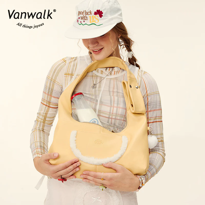 Vanwalk Water-Resistant Farm shoulder bag V2846 - Image 6